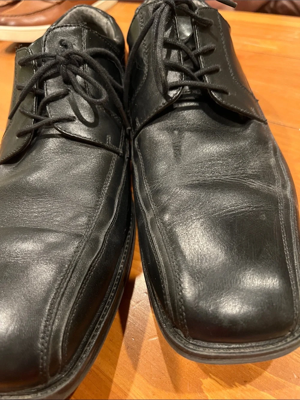 Dockers Men's Black Leather Dress Shoes - Classic Lace-Up